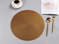 K1363 Sets de table ronds en PVC creux pour restaurant, dessous de plat anti-chaleur pour table à manger