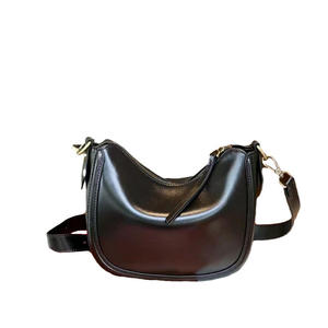 AndoBag Sac carré petit décontracté rétro en cuir de vache véritable pour femmes, sac à bandoulière simple et élégant 77166 - Product Image 6