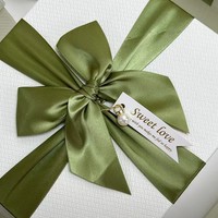 Boîtes de bonne qualité à bas prix Boîtes en papier vert cadeau de taille de logo personnalisé pour l'emballage d'écharpe