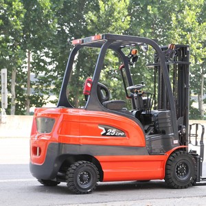 High-quality Mini <strong>Electric</strong> <strong>Forklifts</strong> in <strong>China</strong> 1.5-5 Ton New Type with Lead-Acid Battery 4WD Non-Marking Tires - Product Image 2