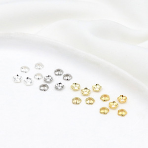 4mm plum blossom shaped flower <b>holder</b>, 14k gold flower <b>holder</b>, small pearl flower <b>hat</b> base <b>holder</b>, DIY pearl <b>holder</b>, jewelry - Product Image 3