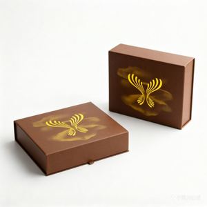 Boîte cadeau rigide magnétique personnalisée avec doublure en mousse et pelliculage mat pour l'emballage de vêtements, carton recyclable de luxe - Product Image 3