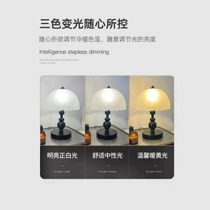 Lampe de table minimaliste nordique avec style Instagram, bois massif, lumière de nuit rétro créative pour la chambre à coucher et le bureau, lecture, décoration de chevet - Product Image 5