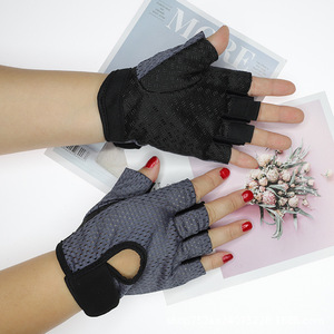 Wholesale <b>Half</b> Finger Non-<b>slip</b> Women Thin Gloves Yoga Exercise Equipment for Horizontal Bar Fitness Training - Product Image 6