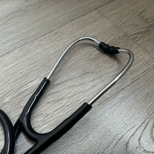 Kit Stéthoscope Médical Version Master Professionnel à Double Tête pour Cardiologie avec Embouts de Rechange et Coffret Cadeau pour Médecin - Product Image 4