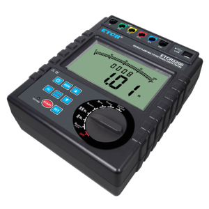 Testeur de terre numérique double pince ETCR3200 avec stockage de 2000 groupes de données, batterie au lithium et mallette de transport – Nouveau modèle - Product Image 2