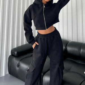 <span class=keywords><strong>Abbigliamento</strong></span> da donna con logo personalizzato invernale con cappuccio e Jogger Set di pantaloni Cargo in due pezzi in pile di spugna da donna - Product Image 3