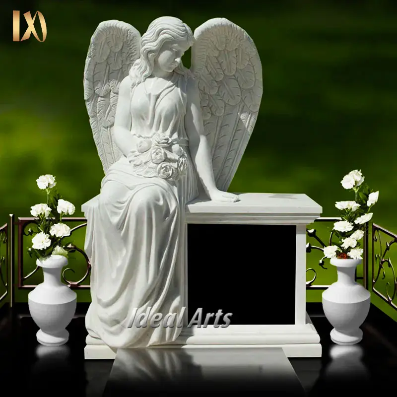 Scultura personalizzata in pietra naturale marmo granito a grandezza naturale statua di angelo seduto su monumenti e lapidi