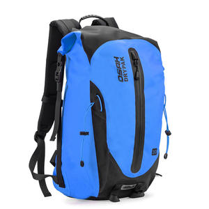 Sac à dos de randonnée personnalisé avec logo, double bretelle, motif à carreaux et doublure en PVC imperméable et résistante à l'abrasion - Product Image 3