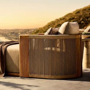 Chaise longue d'extérieur réglable en corde tressée à la main et en bois de teck, texture texturée, pour projets de villas - Product Image 1