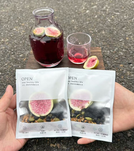 Sachets <span class=keywords><strong>de</strong></span> <span class=keywords><strong>thé</strong></span> aux fruits secs mélangés et aux graines : figue, mûre, haricot <span class=keywords><strong>noir</strong></span>, graines <span class=keywords><strong>de</strong></span> lin, graines <span class=keywords><strong>de</strong></span> citrouille. Granulés <span class=keywords><strong>de</strong></span> fruits secs mélangés, conditionnés individuellement pour la consommation quotidienne. - Product Image 3