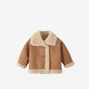 Кожаная куртка с капюшоном - Product Image 1