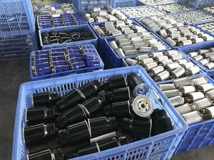 Nuevo Filtro de Aceite para Motor de Coche Buket Serie 06A115561 para Volkswagen Golf <span class=keywords><strong>Mk4</strong></span>/Mk5/Mk6 - Product Image 2