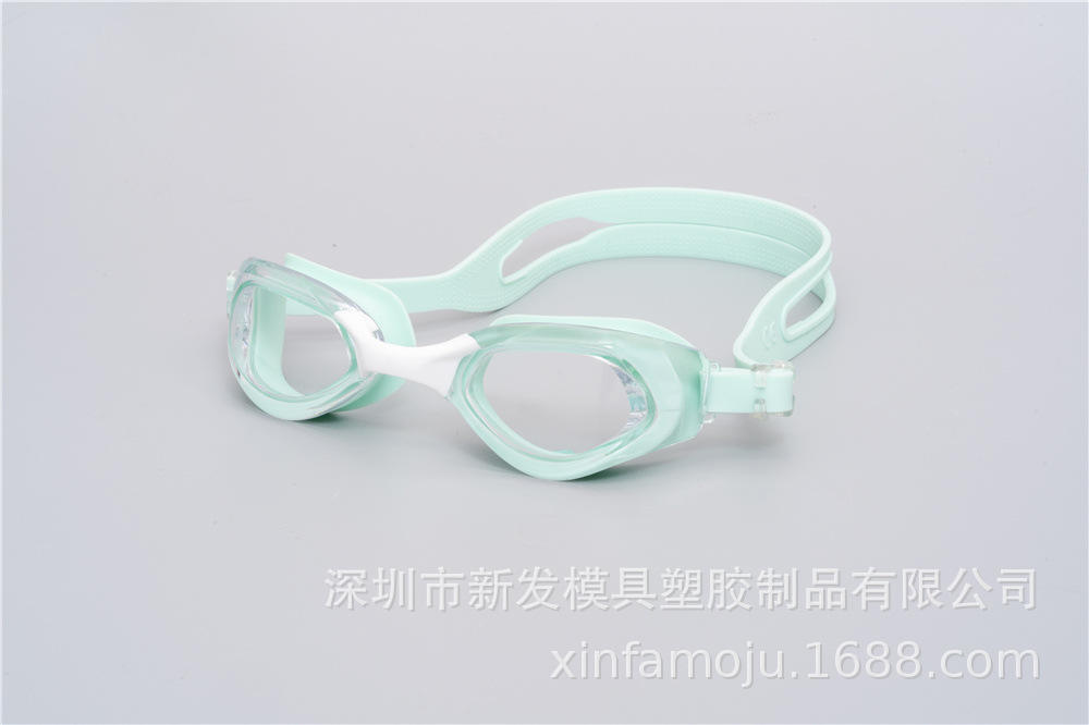 Flat light green/boxed