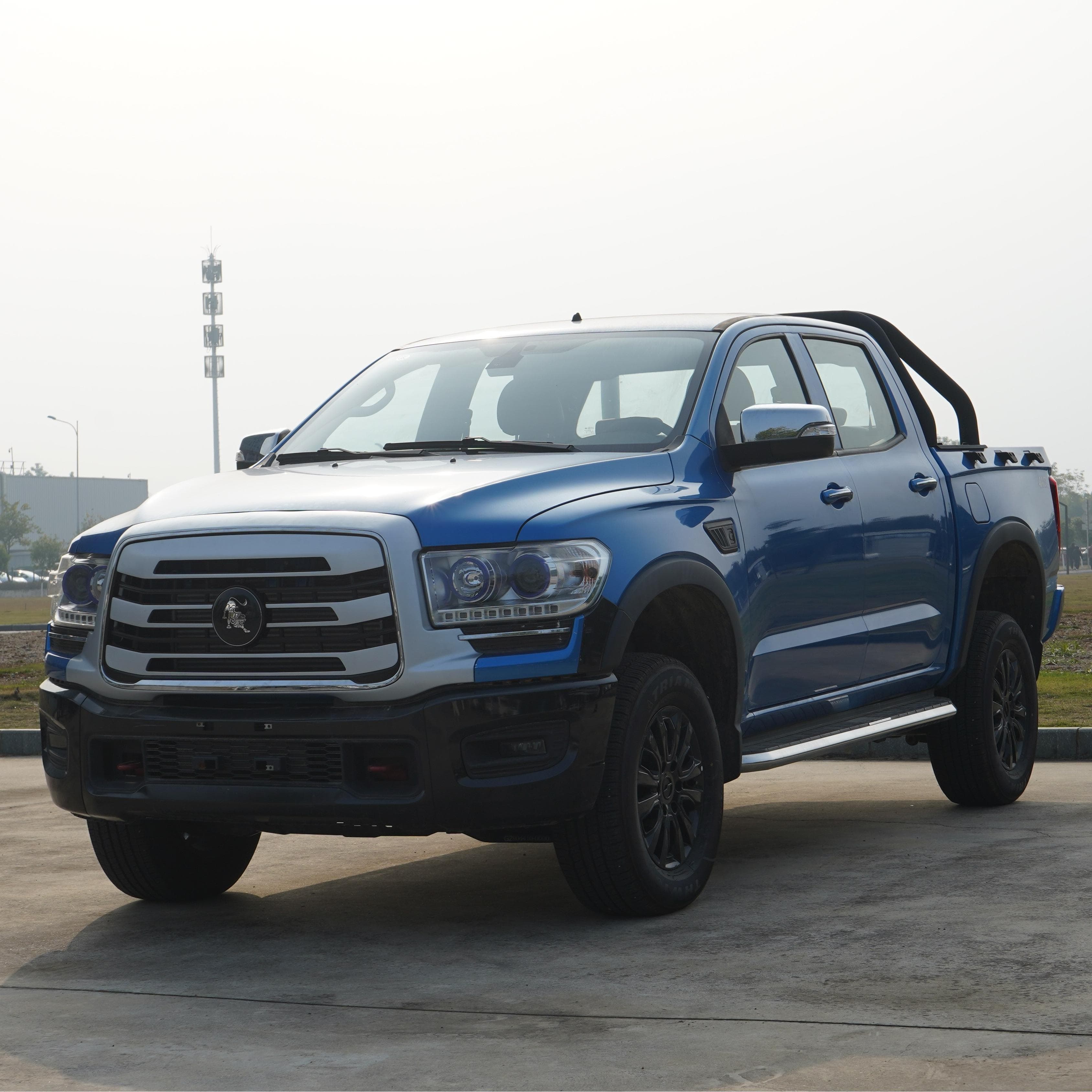 Dongfeng Car Automatic - New 2024 SUV Model with Panoramic Sunroof