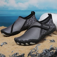 Chaussures aquatiques confortables à séchage rapide, résistantes à l'usure, antidérapantes, légères et portables pour la plongée en apnée et le yoga