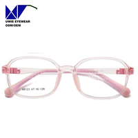 Lunettes optiques rectangulaires personnalisées OEM en silicone et TR90, anti-lumière bleue, pour enfants et adolescents, taille 47-16-128, par notre équipe de designers interne.