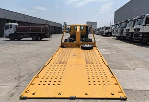 Remorque à plateau surbaissé JAC Diesel, transport d'équipements lourds, Euro 4, chargement facile, hydraulique - Product Image 3