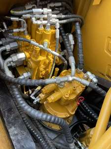 Excavadora hidráulica de cadenas SANY SY155C de 21 toneladas, excavadora pequeña con 0-2000 horas de uso, certificada para construcción, en venta. - Product Image 4