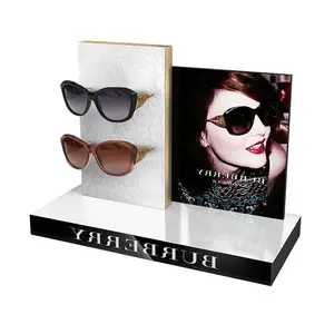 Gözlük teşhir standı akrilik ekran masa güneş gözlüğü masaüstü raf güneş gözlüğü standında mağaza reklam standı