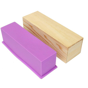 Kit di Stampi in Silicone Rettangolari Ispessiti per Alimenti con Scatola in Legno per la Produzione di Sapone e <span class=keywords><strong>Torte</strong></span> - Product Image 3