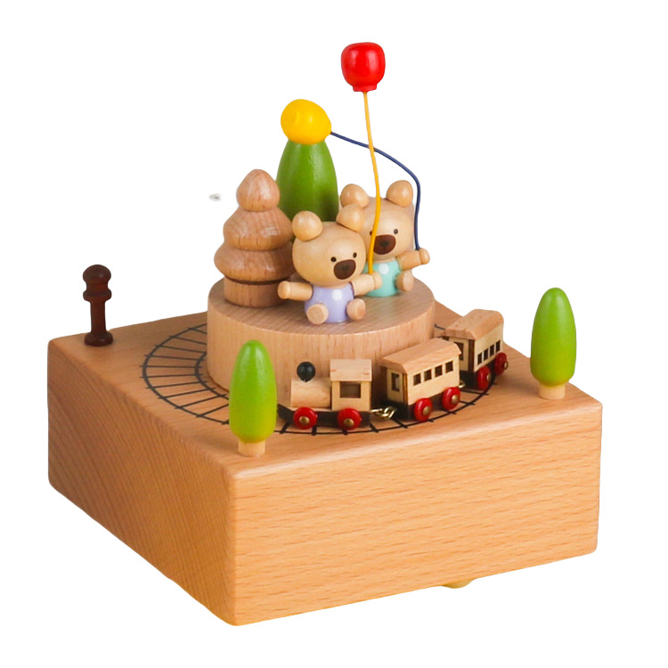 Wood- Little bear train (gift bag)