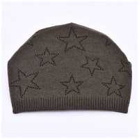 Nouveau style de bonnet en tricot doux, confortable et chaud avec des étoiles en forme de losange et un pompon amovible
