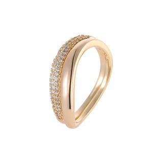 Bijoux de mode, bague géométrique en argent sterling S925 plaqué or avec pavé de CZ, bague empilable pour femmes - Product Image 3