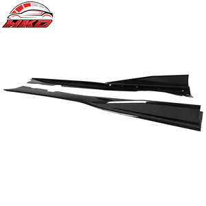 Faldones Laterales Estilo IKON V1 en Negro Brillante para Chevy Corvette C8 2020-2026 - Product Image 6