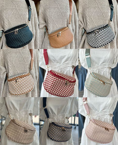 กระเป๋าหนัง PU สะพายข้างลายนกพิราบสะพายข้างลายตารางหมากรุกสำหรับเดินทางช้อปปิ้งกลางแจ้ง - Product Image 2