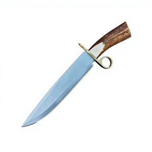 Cuchillos de Acero de Damasco Hechos a Mano con Mango de Cuerno de Ciervo, Cuchillo de Camping OEM, Cuchillos de Punta Caída de Grado Industrial en Venta - Product Image 1