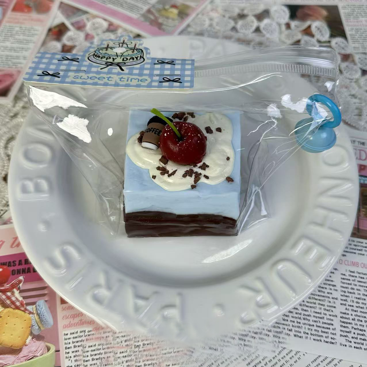 20725-Salted Cherry Chocolate Brownie Squishy[200g]