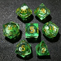 Ensemble de dés polyédriques personnalisables 7 pièces à bords tranchants en résine liquide, motif Méduse Bleue, pour jeu de société Dungeons & Dragons