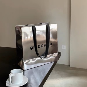 Hợp thời trang gương bạc thẻ tùy chỉnh in logo thương hiệu khuyến mãi quần áo sang trọng bán lẻ Quà Tặng mua sắm đồ trang sức túi giấy - Product Image 3