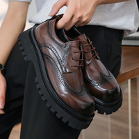 Mocassins à lacets pour hommes, à semelle épaisse de 4 cm, rehaussant la taille, motif brogue, bout rond, durables, de bonne qualité, chaussures habillées robustes