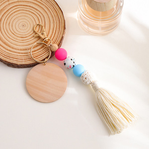 Porte-clés en perles de silicone de qualité alimentaire, accessoire de <span class=keywords><strong>sac</strong></span> <span class=keywords><strong>à</strong></span> pompon en bois naturel, porte-clés personnalisé pour <span class=keywords><strong>sac</strong></span> <span class=keywords><strong>à</strong></span> main et <span class=keywords><strong>sac</strong></span> <span class=keywords><strong>à</strong></span> dos - Product Image 6