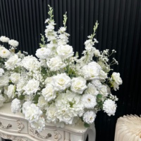 Boules de fleurs artificielles pour la plantation printanière avec support floral, centres de table pour mariages et événements festifs