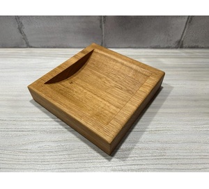 Bandeja de servicio de madera duradera con asas Ideal para el desayuno, servir entretenimiento y decoración del hogar - Product Image 1