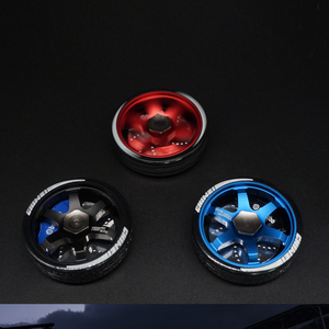 Fidget Spinner de Luxe en Alliage d'Aluminium Robuste Haute Performance pour les Passionnés de Décoration Automobile - Product Image 2