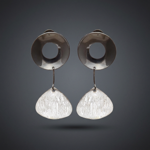 Boucles d'oreilles créoles en laiton et bois faites à la main, motif cœur, style punk, unisexe, mode bohème - Product Image 3