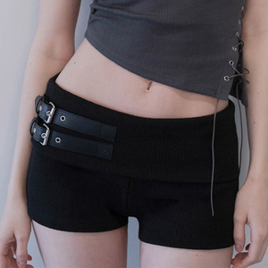 Shorts moulants côtelés noirs taille basse pour femme avec double boucle, style Y2K punk, mini-short 2026 - Product Image 2