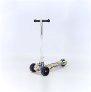 Patinete de Empuje Inteligente 2025 de Altura Ajustable, Nuevo, de Tres Ruedas, Plegable, de Plástico, para Bebés, Niños y Niñas - Product Image 1