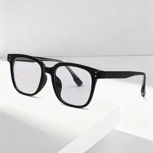 แว่นตาขอบเต็มสีดำ เลนส์ใส CR-39 กรอบกว้าง รุ่น 3015 สำหรับทุกเพศ - Product Image 1