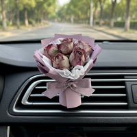 Mini Bouquet de Roses Séchées pour Grille d'Aération de Voiture, Décoration Automobile Premium à Base de Fleurs Stabilisées pour Aromathérapie, Désodorisant Personnalisé pour Voiture pour Femmes