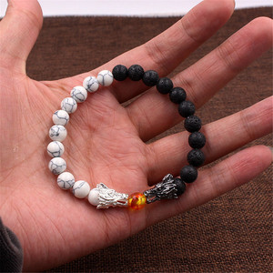 Estilo chino <span class=keywords><strong>Dragon</strong></span> Play <span class=keywords><strong>Ball</strong></span> Stone Beads Faucet Bracelet Gold <span class=keywords><strong>Dragon</strong></span> Head Healing Stones Wrap Bracelet para hombres y mujeres - Product Image 4