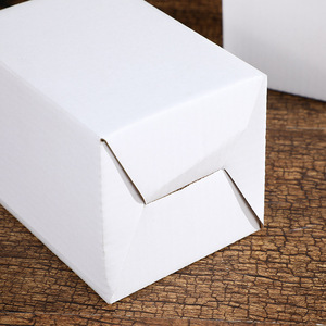 Cajas de Regalo Personalizadas Xinxing, Caja de Cartón Blanco Corrugado para Comercio Transfronterizo, Se Aceptan Pedidos de Pequeñas Cantidades - Product Image 3
