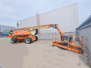 รถกระเช้าบูมลิฟท์ JLG 1250AJP มือสองรับรองคุณภาพ เครื่องยนต์ดีเซล Deutz ระยะเอื้อม 63 ฟุต รุ่น JibPLUS สำหรับงานบำรุงรักษาสนามกีฬา - Product Image 3