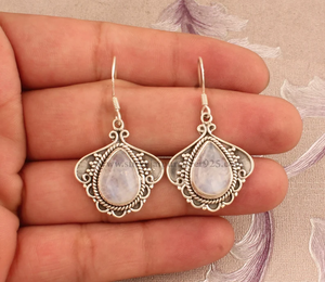 Boucles d'oreilles indiennes en pierre de lune arc-en-ciel en argent Sterling 925 massif fait à la main pour anniversaire de mariage - Product Image 6
