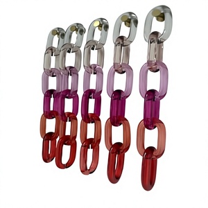 Ensemble de crochets muraux décoratifs multi-pièces lavables à motif vertical en résine Handforge Global Impex pour Noël et le salon - Product Image 1