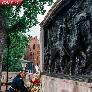 Grande Rilievo Murale in Bronzo di Robert Gould Shaw con Cavallo per Esterni - Product Image 6